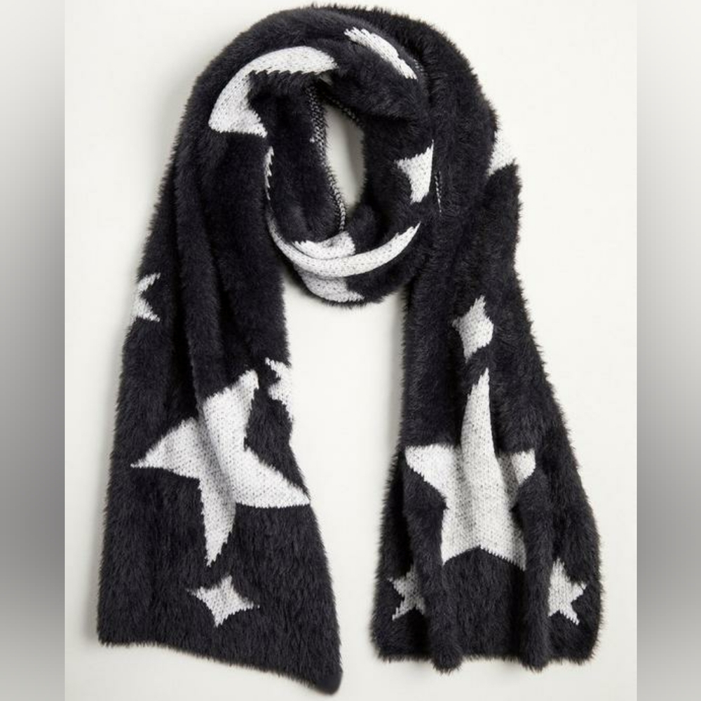 NWT Star Oblong Scarf